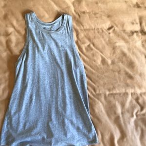 Lululemon tank SZ 6